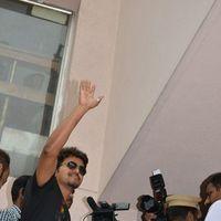 Vijay in kerala to promote velayutham - Pictures | Picture 110071